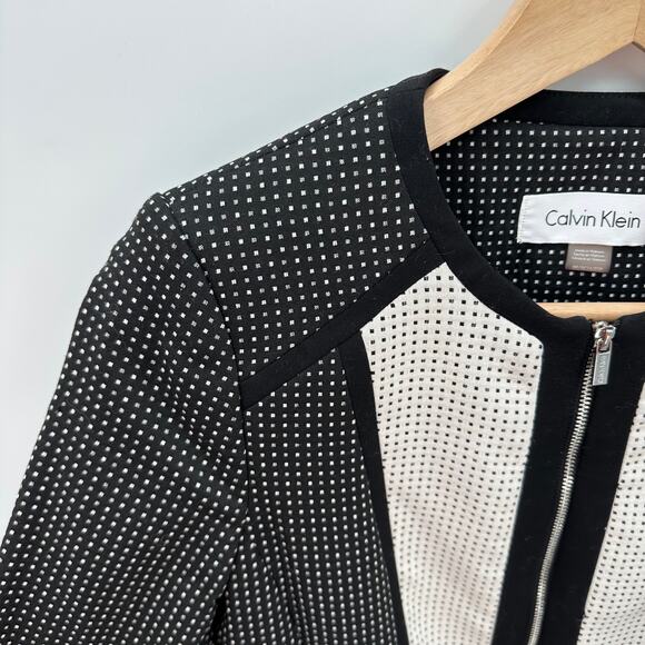 Calvin Klein Black and White Patterned Zip up Blazer // 8Petite - Picture 3 of 8